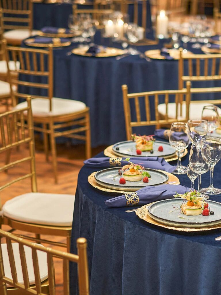 3374_wd_02_p_2048x1536